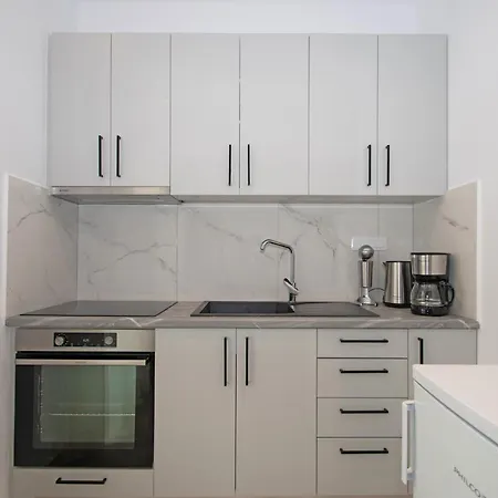 Appartement Anthi By 